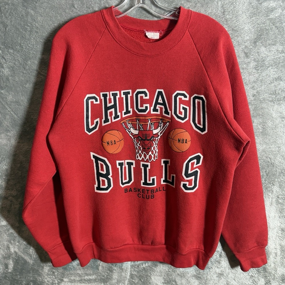 Vintage Chicago Bulls NBA Basketball Club Puff Print Red Sweatshirt Size Large